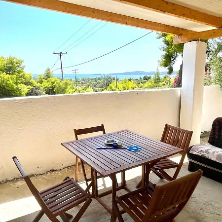 펜션 Petrothalassa